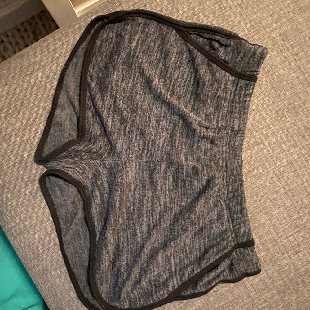 Aritzia shorts